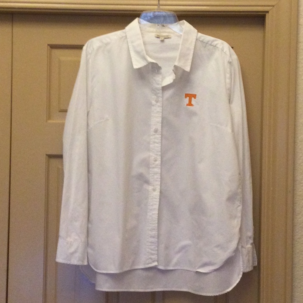 Women’s Shirt with Tennessee Orange Logo